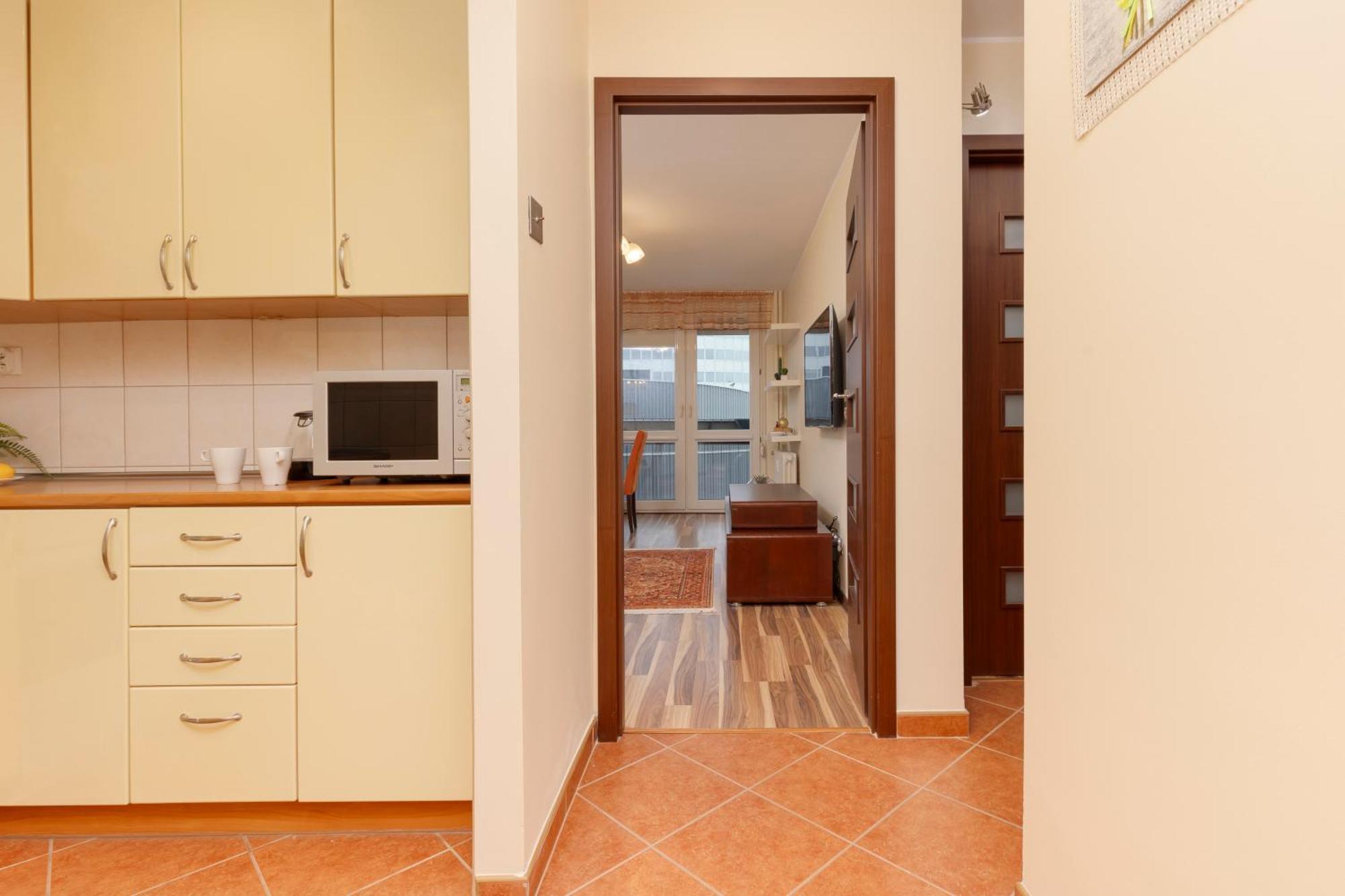 Bright & Cozy Apartments In The City Center By Noclegi Renters Warsaw Exterior photo